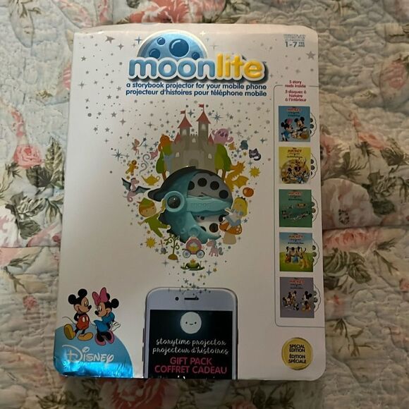 Moon lite Disney projector - Picture 1 of 2